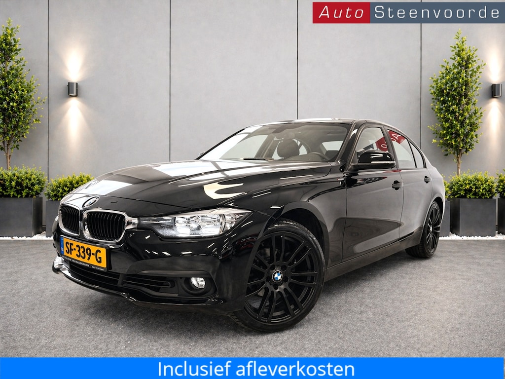 BMW 3-Serie 318i High Executive * Al jaren bij ons in onderhoud ! * SCHUIFDAK * TREKHAAK * LEDEREN BEKLEDING