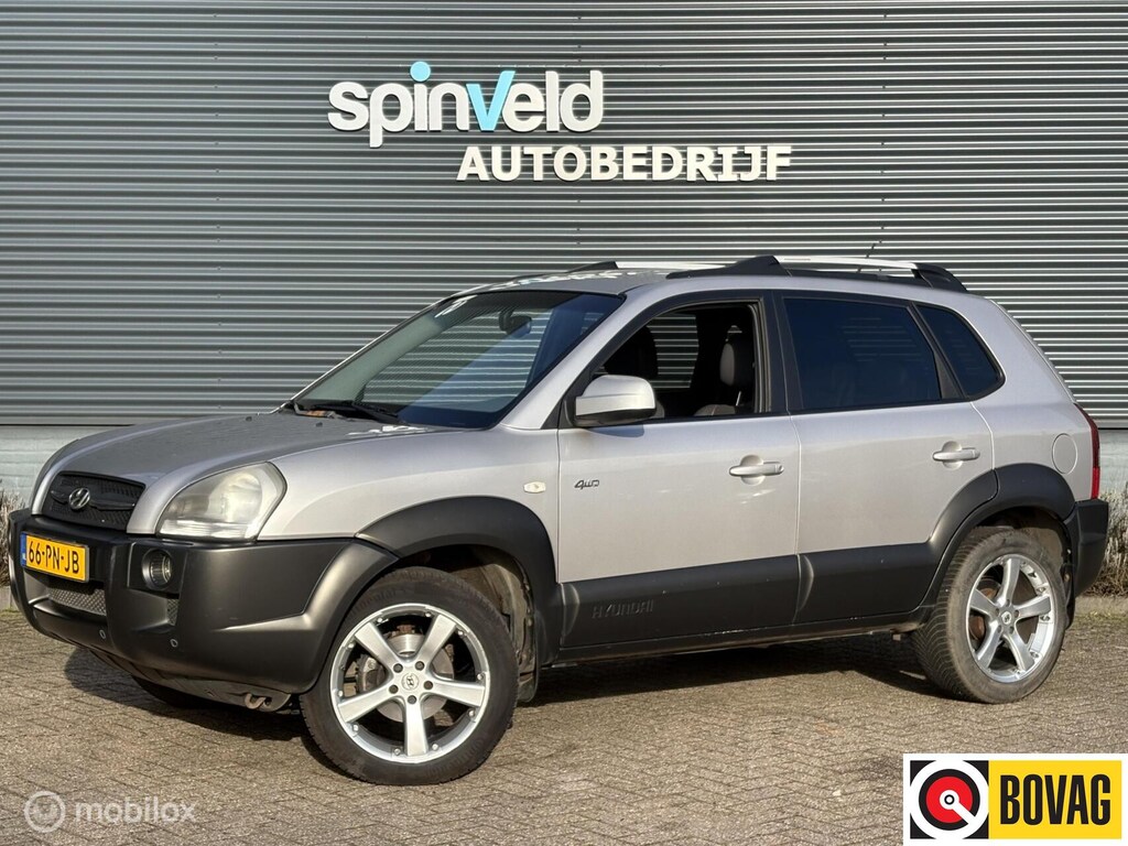 Hyundai Tucson 2.7i V6 4WD Style - Automaat - Climate - Nap -