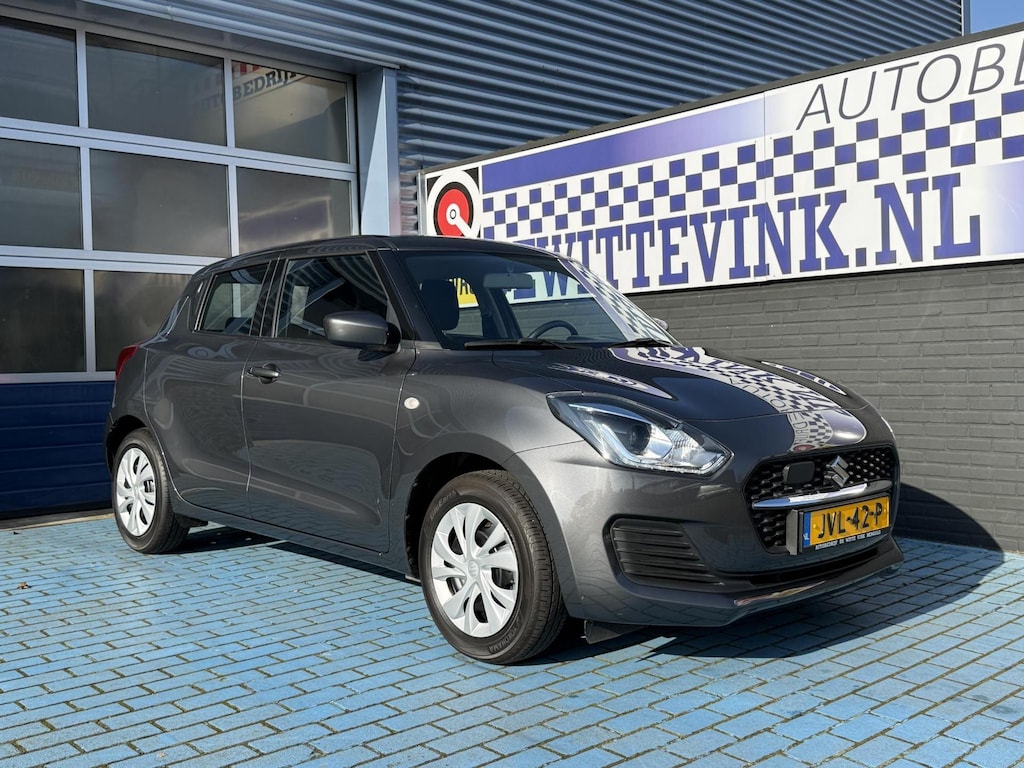 Suzuki Swift 1.2 ADAP CRUISE LED APPLE CARPLAY