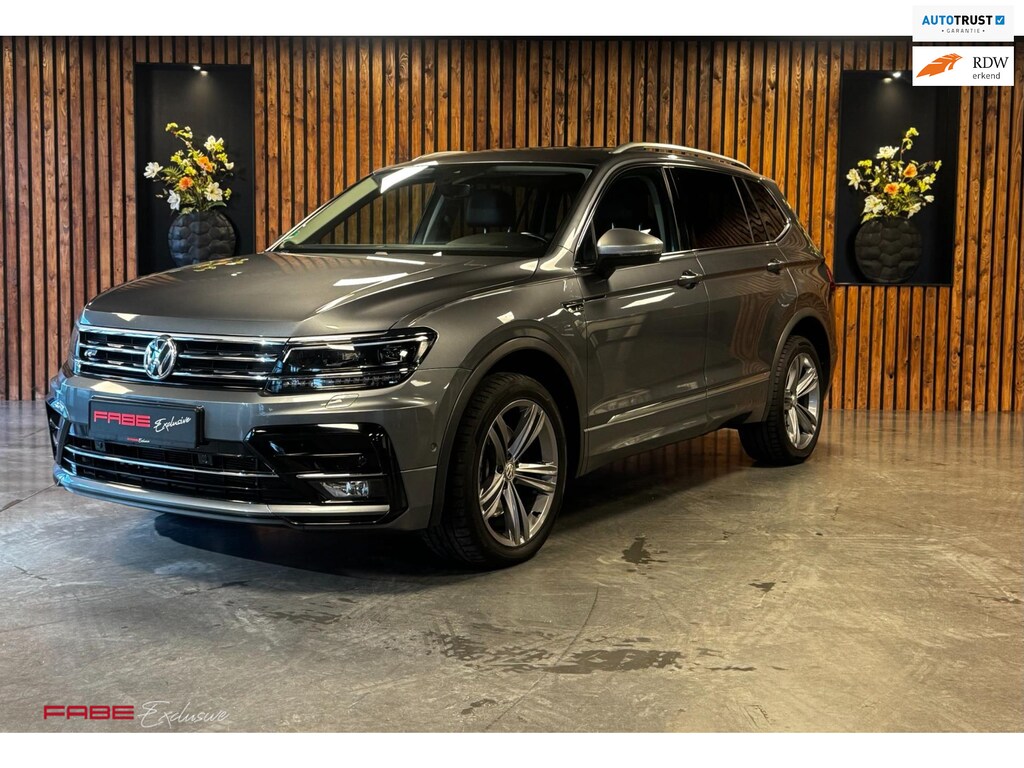 Volkswagen Tiguan Allspace 2.0 TSI 4Motion Highline Business R 7p.R-Line/Leer/Elektrische Stoelen Memory/Camera/winterset velgen