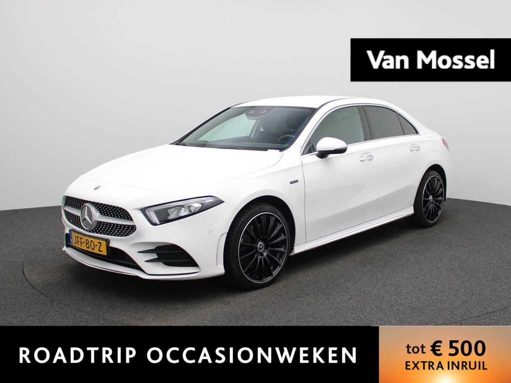 Mercedes-Benz A-klasse 250 e Business Solution AMG Limited | Automaat | Navigatie | Sfeerverlichting | Camera | Stoelverwarming |