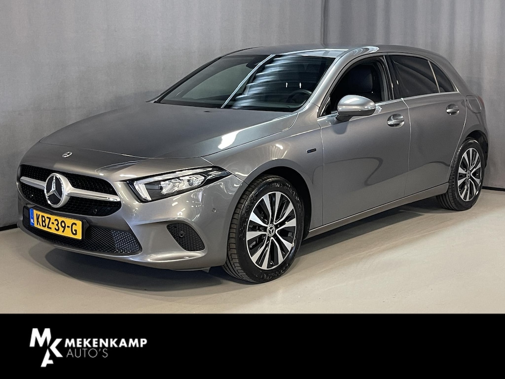 Mercedes-Benz A-klasse 250 e 17"/Dodehoek/Camera/PDC v+a/Apple Carplay & Android Auto/DAB/Navigatie/Climate