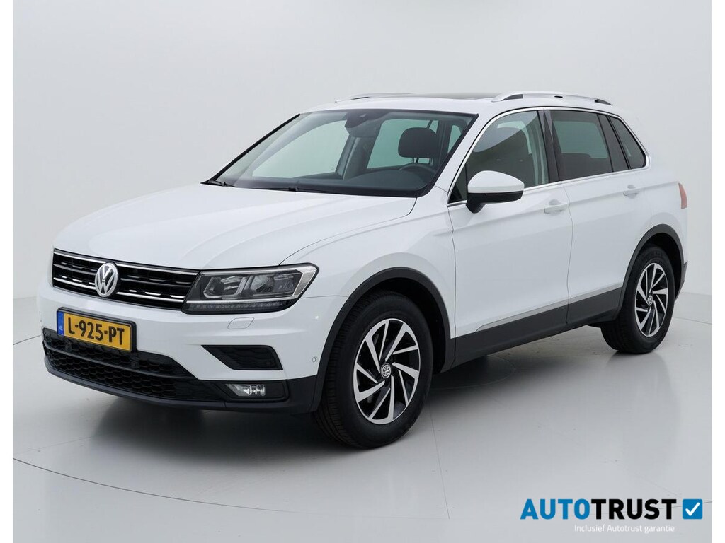 Volkswagen Tiguan 1.4 TSI Highline PANODAK ADAP CRUISE TREKHAAK