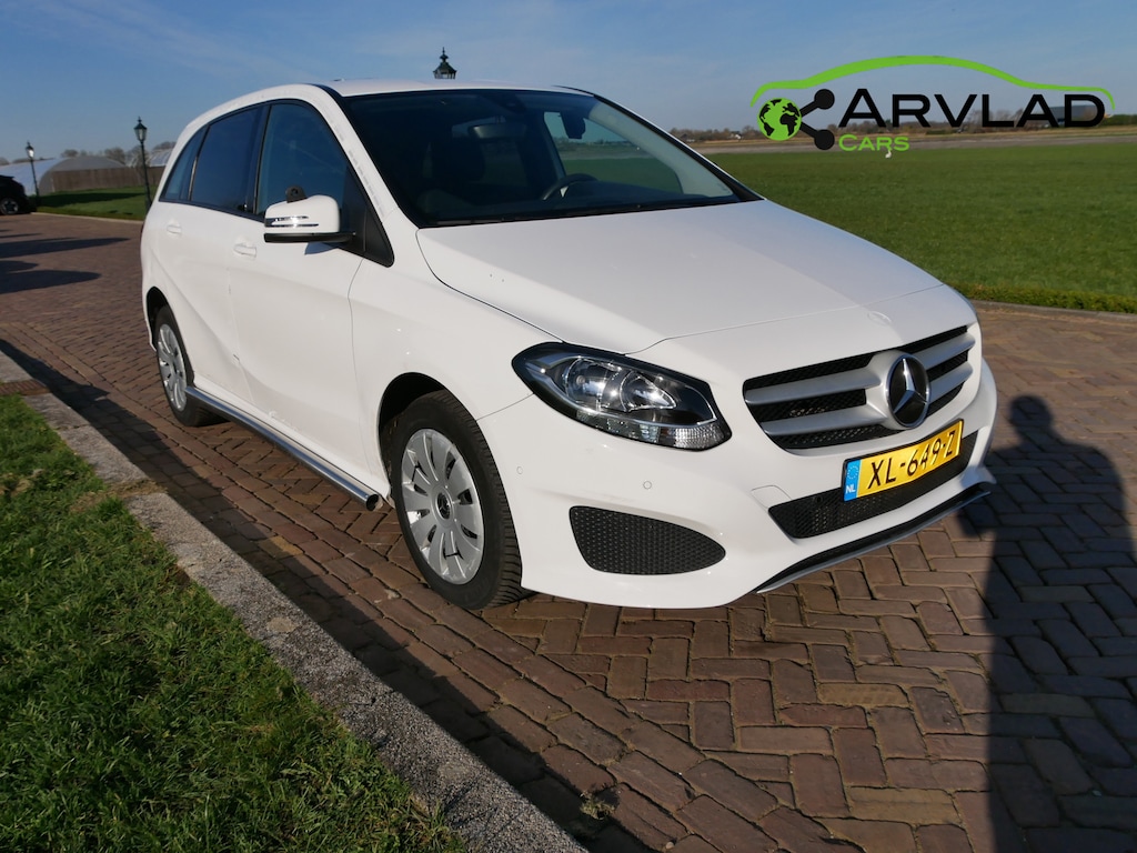 Mercedes-Benz B-klasse 220 d Ambition AUT AC 2019 ** EX POLICE MARGE CAR **