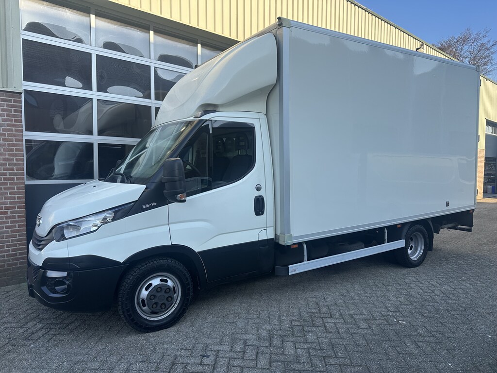 IVECO Daily 35C18V 3.0 Bakwagen Airco,Cruise,Trekhaak,3 peroons