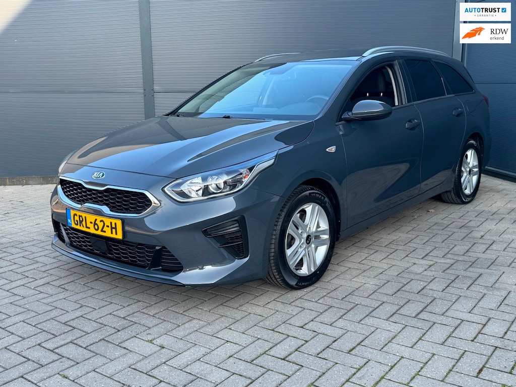 Kia Ceed Sportswagon 1.0 T-GDi Facelift / Camera / Navi / Carplay