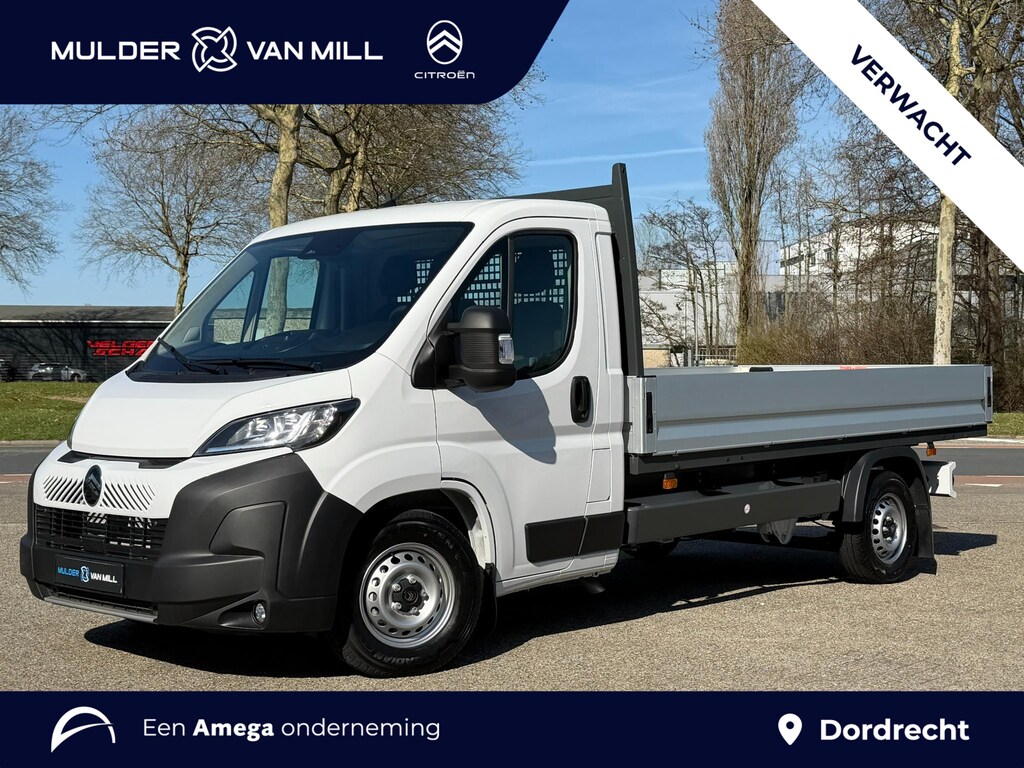 Citroën E-Jumper L3 Pick-Up 4.25t Zwaar 110 kWh | NAVI | Multimediascherm groot | Apple Carplay | Android Auto | Achteruitrijcamera | Parkeersensoren achter | Bestuurdersstoel comfort met armsteun | Bank voorpassagiers | van €57.312 voor €43.995 ex. BTW rijklaar | Foto's ter impressie