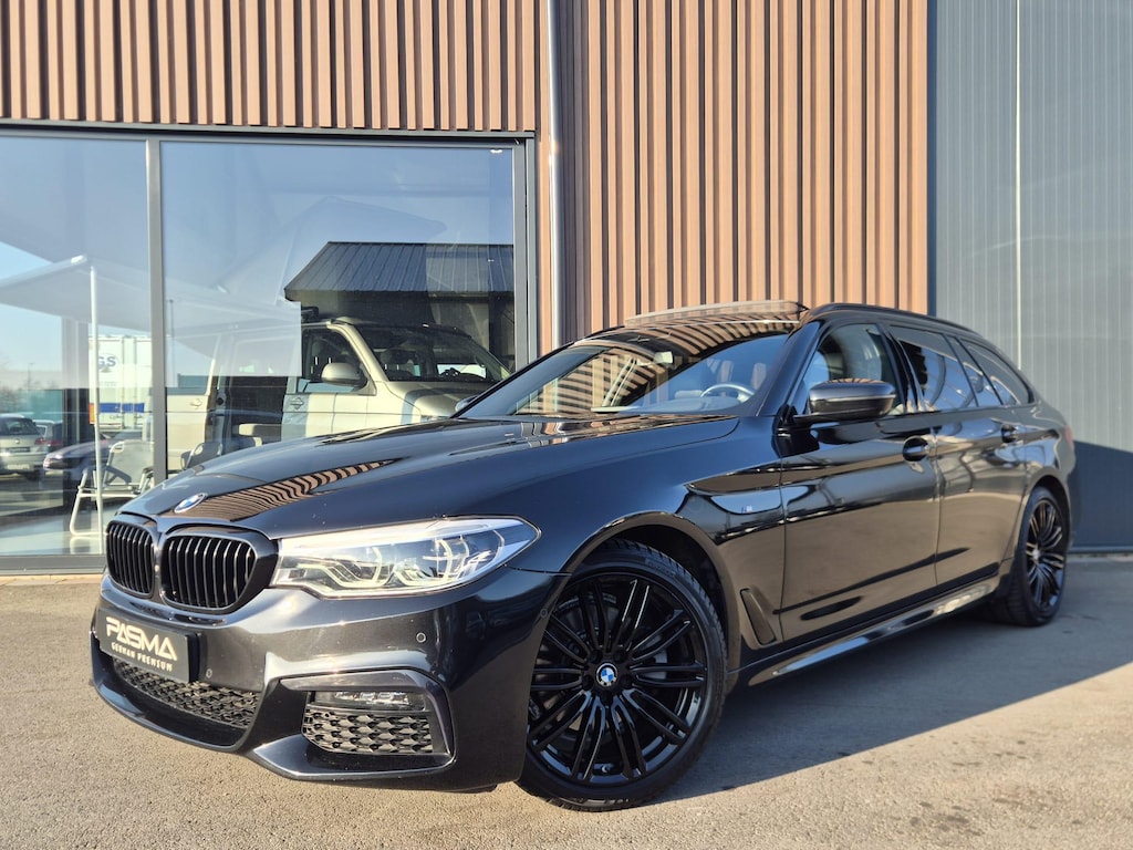 BMW 5-Serie Touring 520d xDrive High Executive M-Sport | HUD | LED | Trekhaak | Pano