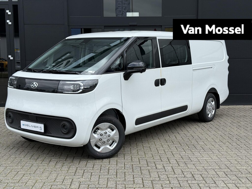 Maxus eDeliver 5 DC L2H1 64kWh Aut. Dubbele Cabine | WLTP tot 489 KM | 5- Persoons | 3-Fase | Cam | PDC | L+R Zijschuifdeur | 16"LMV | BTW AUTO |