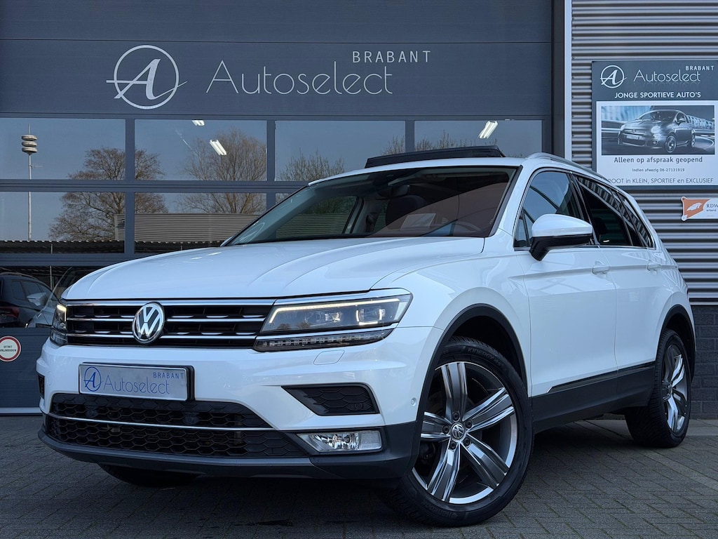 Volkswagen Tiguan 1.4 TSI 4Motion Highline Pano HUD LED