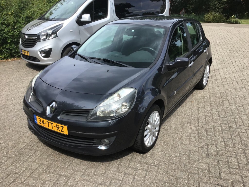 Renault Clio 1.4-16V EXCEPTION