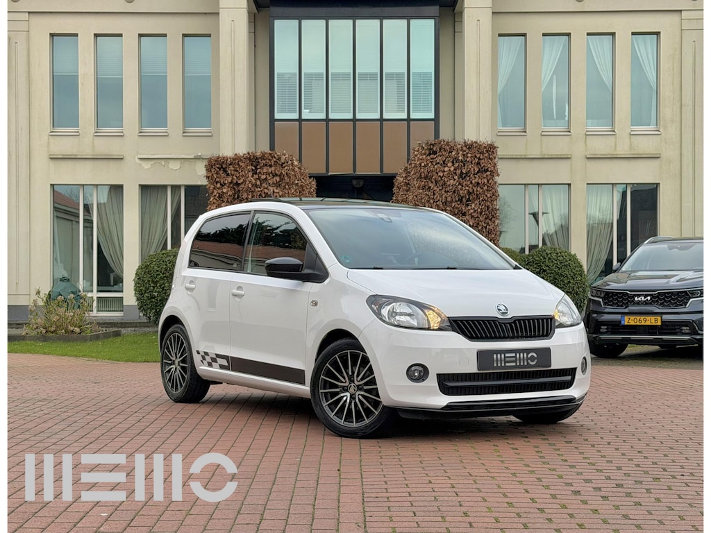 Skoda Citigo 1.0 Greentech Monte Carlo - Panoramadak - Stoelverwarming - Cruise - VW UP
