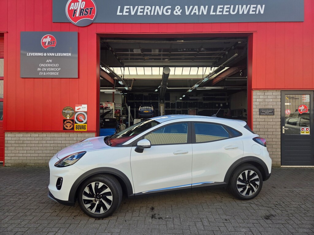 Ford Puma 1.0 EcoBoost Hybrid Titanium Parkeersensoren Achter / Navigatie/ Apple carplay-android auto/ Rijklaarprijs!