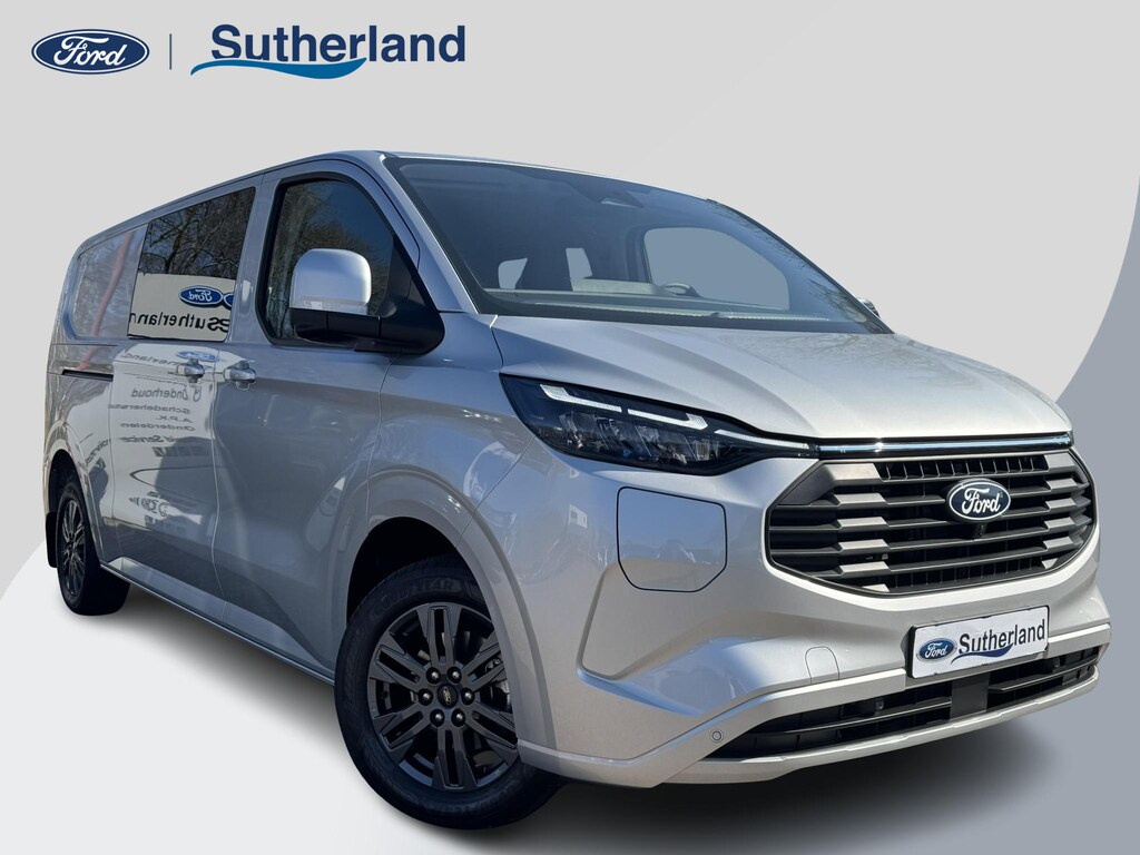 Ford Transit Custom 320 2.5 PHEV L2H1 Limited DC | Dubbele cabine | Dubbele schuifdeur | 360 graden camera | Adaptieve cruise control | 8-weg verstelbare en verwarmbare passagiersstoel | Inklapbare trekhaak | 17 inch velgen | AGM accu | Reservewiel | 12V aanlsuitpunt