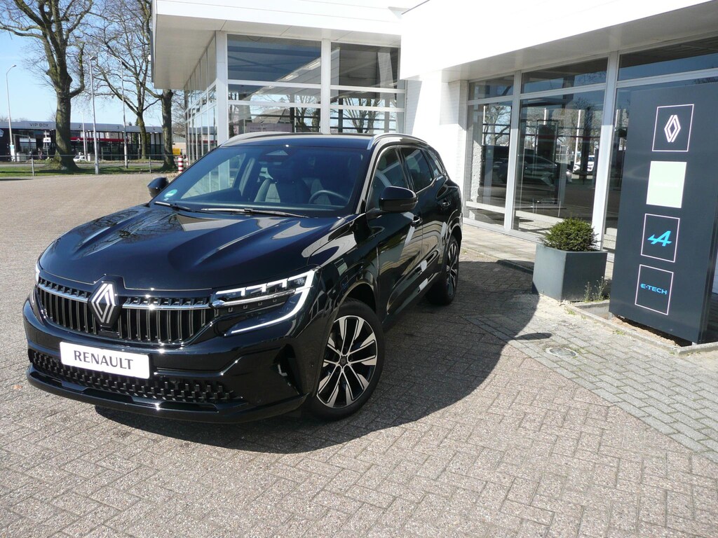 Renault Espace E-Tech full hybrid 200 TECHNO 7 P. PACK SOLID/ PACK WINTER/ 4SEIZOENSBANDEN/ ADAPTIEVE CRUISE/ PARK ASSIST RONDOM/ VERWARMBARE STOELEN+MASSAGE*/VERWARMBAAR STUUR EN VOORRUIT/ ELEK. ACHTERKLEP/ ETC... DEALER ONDERHOUDEN EN 1E EIGENAAR