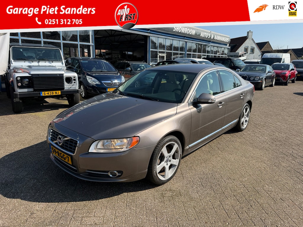 Volvo S80 2.0 T Momentum I Automaat I Leder I Clima I Trekhaak I NL-Auto