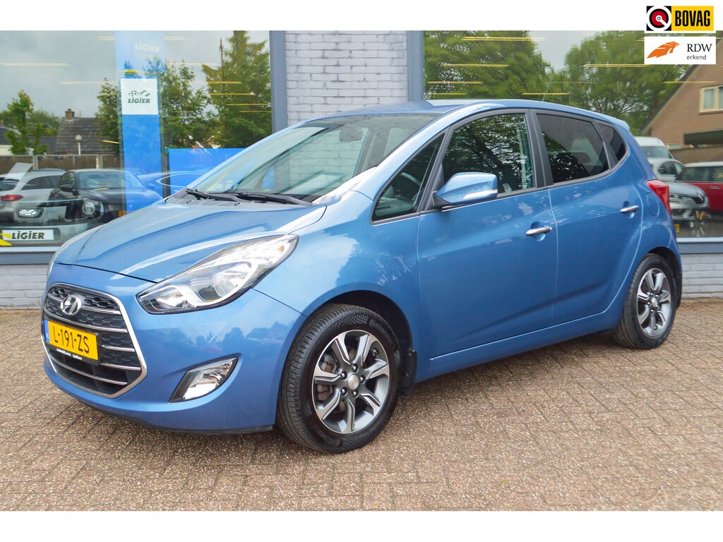 Hyundai ix20 1.6i Go! | Trekhaak | Cruise | Camera | Navigatie | Stuur-stoel verwarming