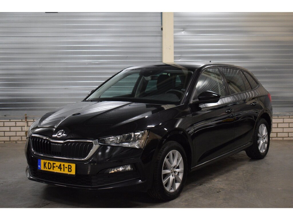 Skoda Scala 1.0 TSI Business Edition + Apple/Android Carplay|Navigatie|Stoelverwarming|Led verlichting|