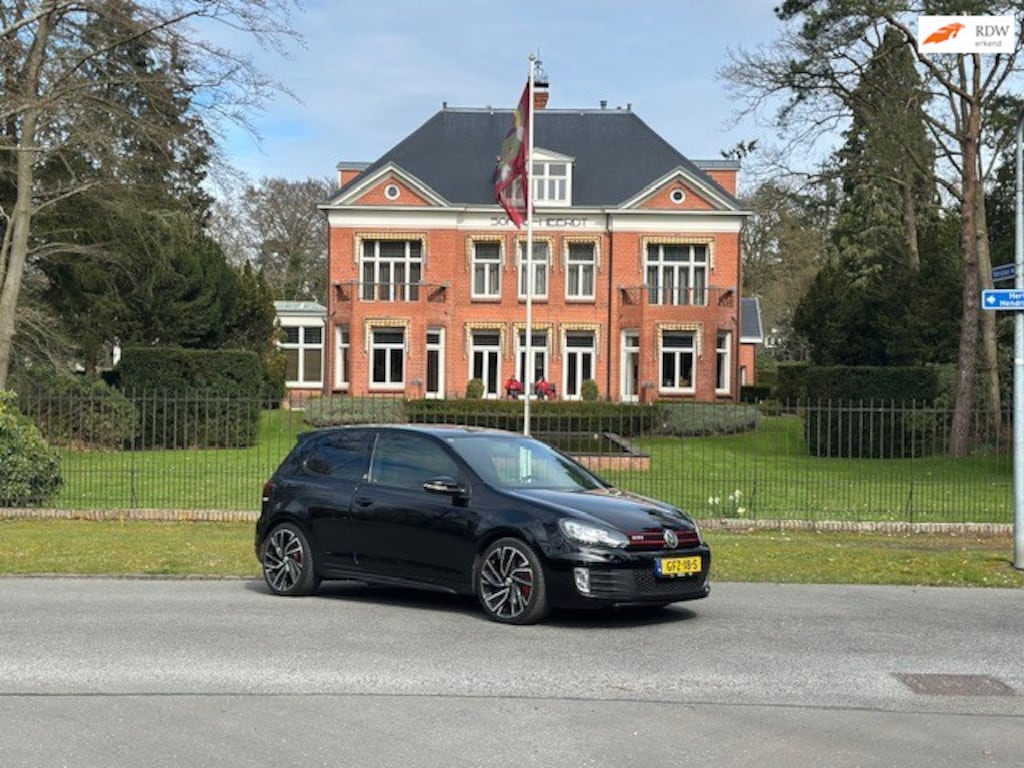 Volkswagen Golf 2.0 GTI