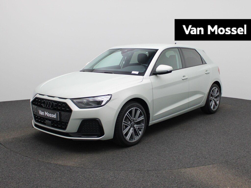 Audi A1 Sportback 30 TFSI Advanced edition l Adaptive cruise control l Climate control l Stoelverwarming l Navigatie l Climate control l LED-koplampen l Audi sound system l Privacy glas l Optiekpakket zwart plus l Lichtmetalen wielen l Apple Carplay / Android Auto