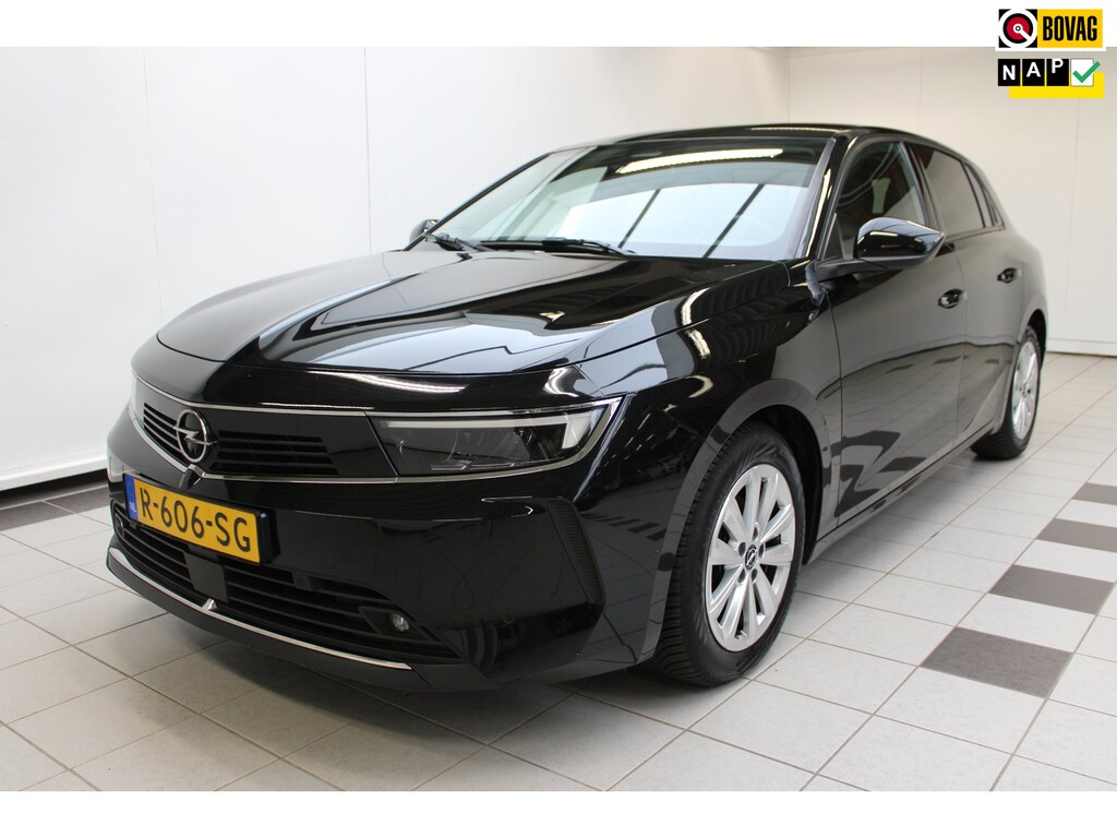 Opel Astra 1.2 Business Edition - Camera|PDC|Stoel/Stuur verwarmd|NAP
