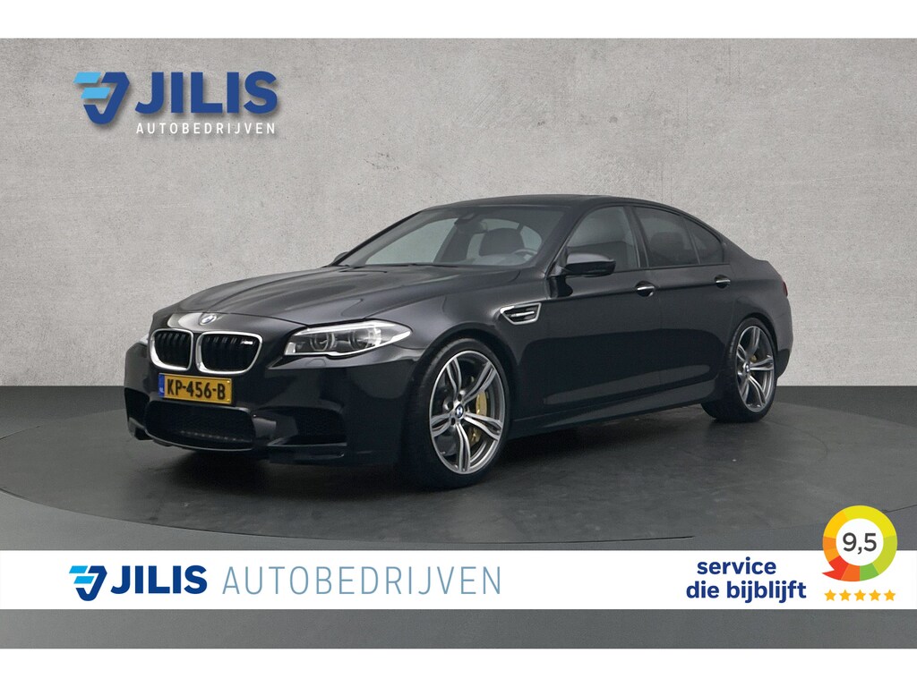 BMW M5 5-serie Competition | Unieke auto! | Keramisch | Akrapovic | Softclose | Panoramadak | Head-up | Leder