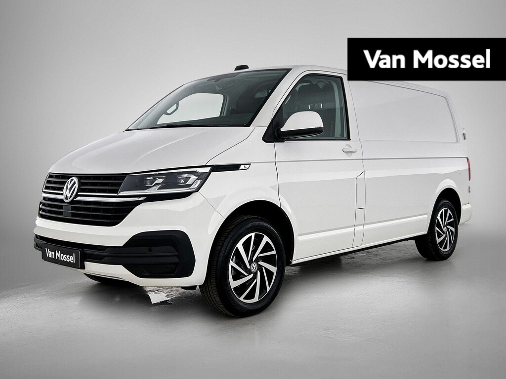 Volkswagen Transporter 2.0 TDI L1H1 150 PK Automaat | Radio | Camera | Bijrijdersbank | Navigatie | Adaptive cruise control | Parkeerhulp vóór en achter | Digital cockpit | App-connect |