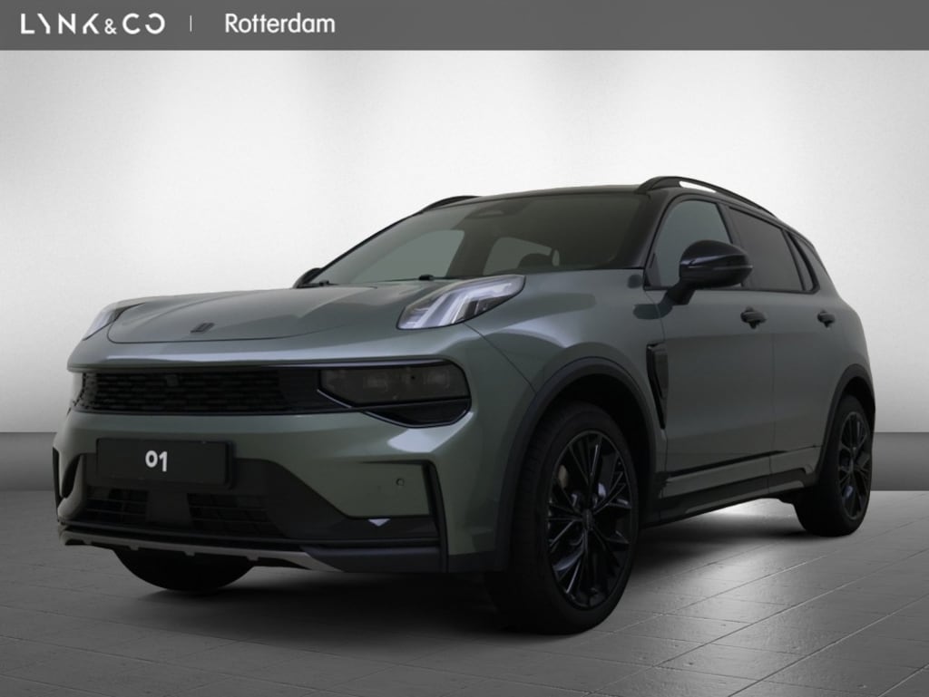 Lynk & Co 01 | MORE | SNEL LEVERBAAR | Panoramadak | 360° camera |