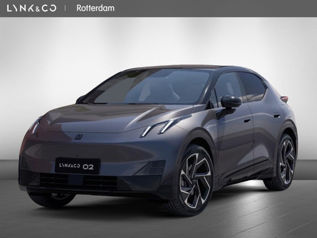 Lynk & Co 02 | CORE | Stoelverwarming | Achteruitrij camera |