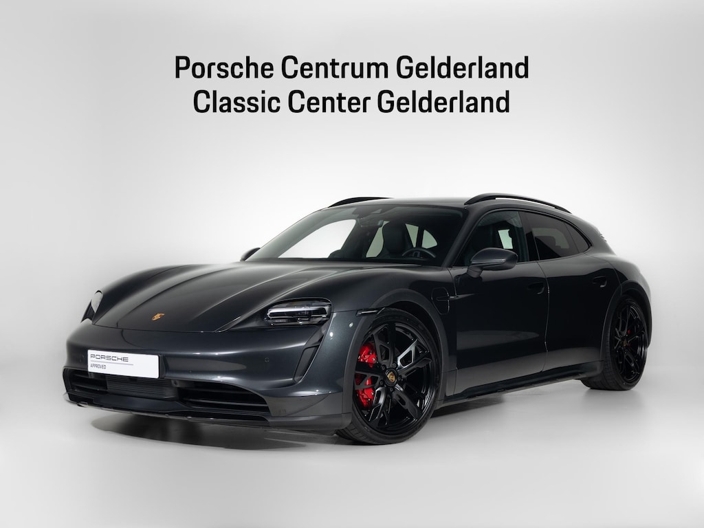 Porsche Taycan Cross Turismo 4S