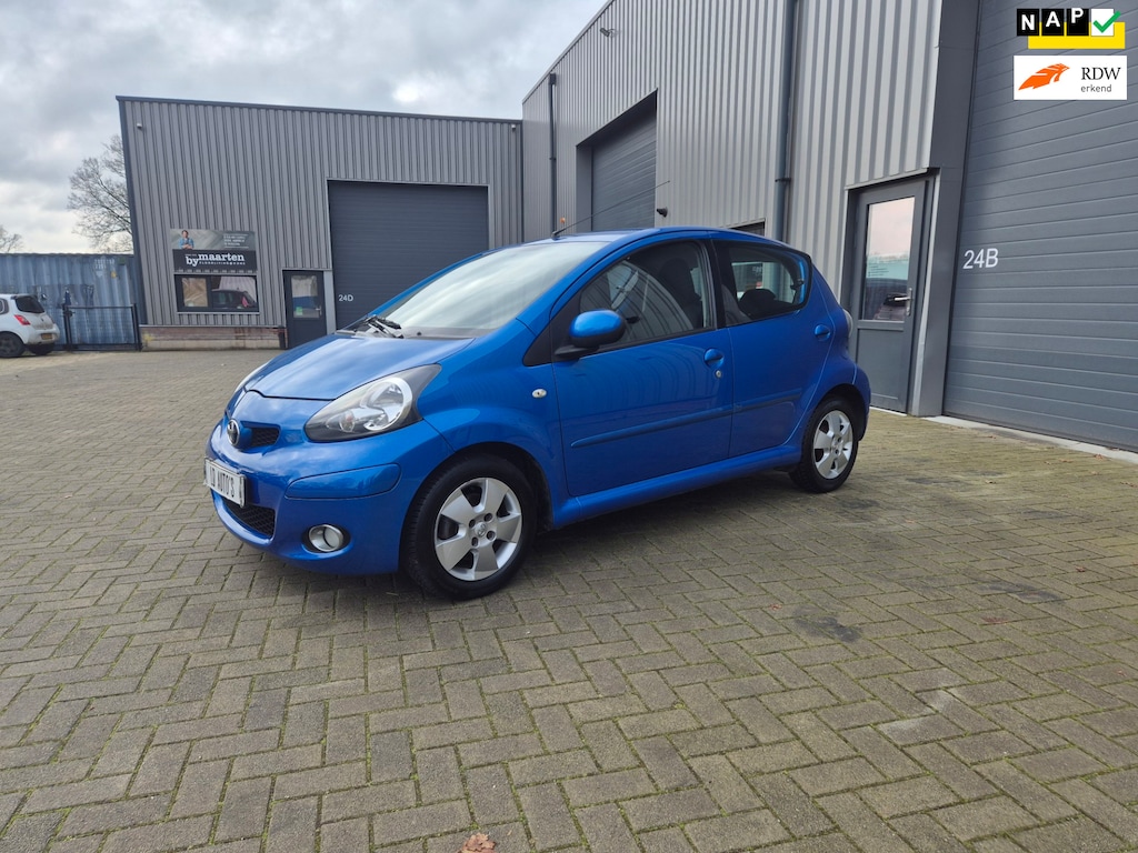 Toyota Aygo 1.0-12V Dynamic Blue 5-deurs ACTIE MEENEEMPRIJS