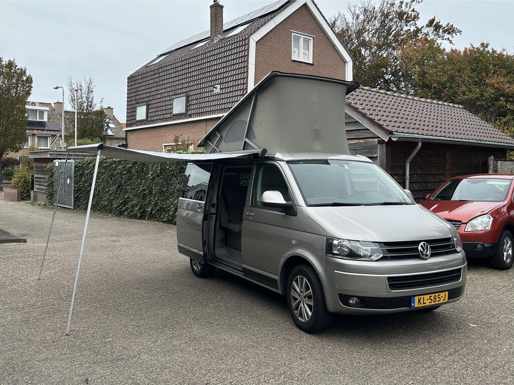 Volkswagen California 2.0 TDI 103kw | Poptop generation | Hefdak| Apple Carplay/ Android auto | Fietsendrager| Trekhaak|