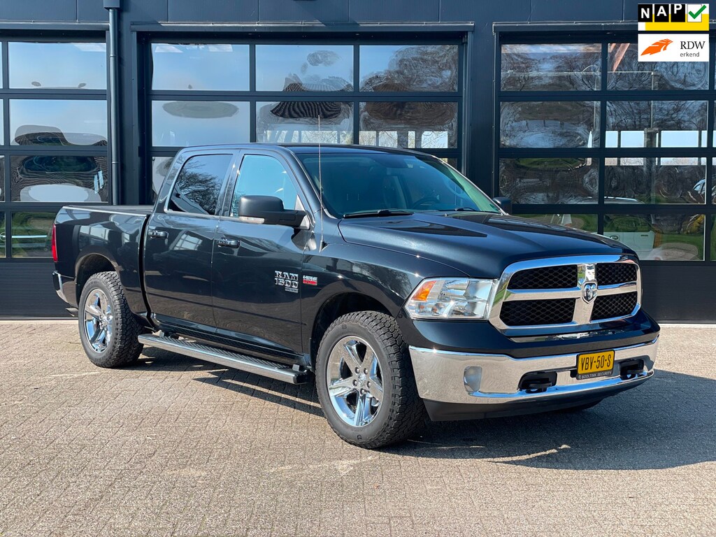 Dodge Ram 1500 5.7 V8 4x4 Crew Cab Big Horn, EX BTW