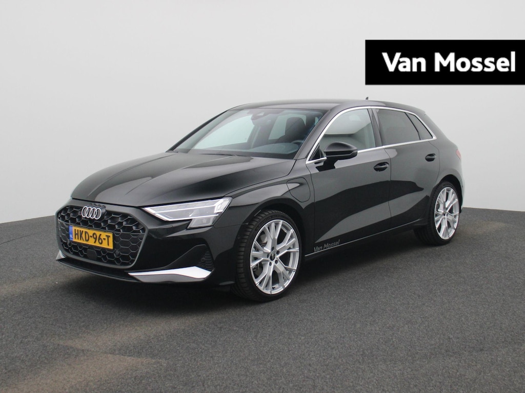 Audi A3 Sportback 40 TFSI e Advanced 204 PK | Stoelverwarming | Apple carplay | Android auto | 19'' Velgen | Comforpakket | LED | Getint glas | stoelverwarming | Standkachel | Cruisecontrol | Climate control |