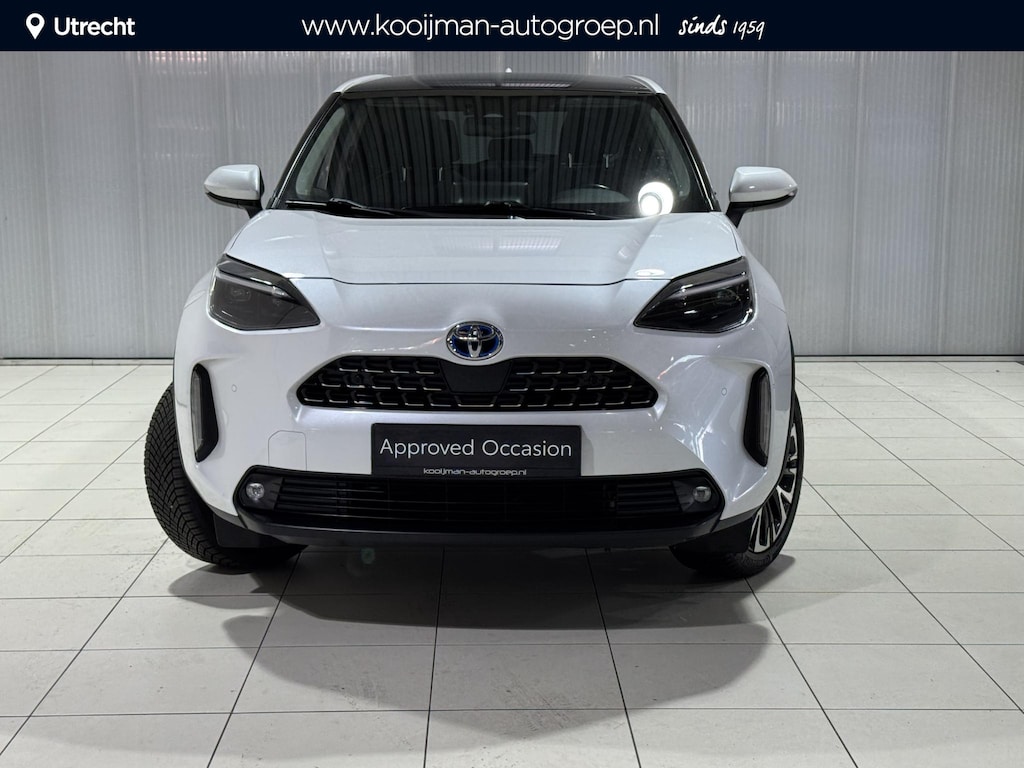 Toyota Yaris Cross 1.5 Hybrid Executive Panoramadak, Stoelverwarming, 18'' LM met all season banden , Compleet