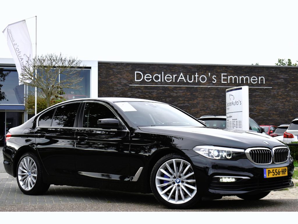 BMW 5-Serie 530e iPerformance ECC LMV NAVI LED