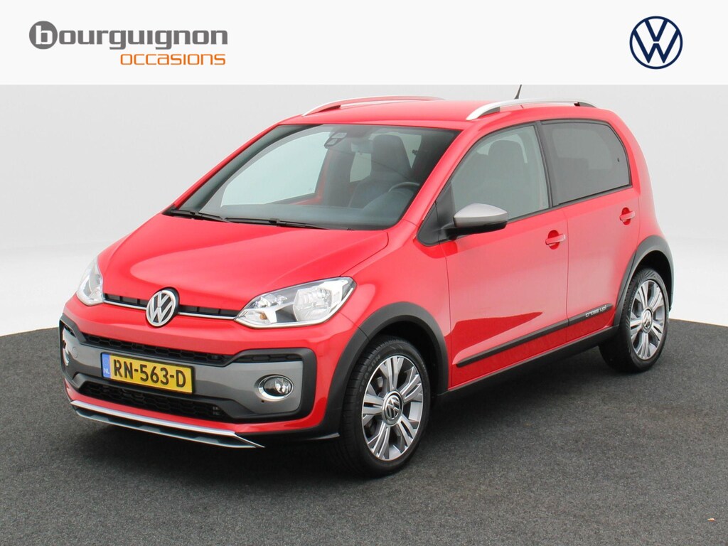 Volkswagen Up! 1.0 TSi 90 Pk Cross Up! | Stoelverwarming | Climatronic | Airco | Elektrische Ramen | Camera | DAB | Bluetooth | 16 Inch | 76.667 Km !!