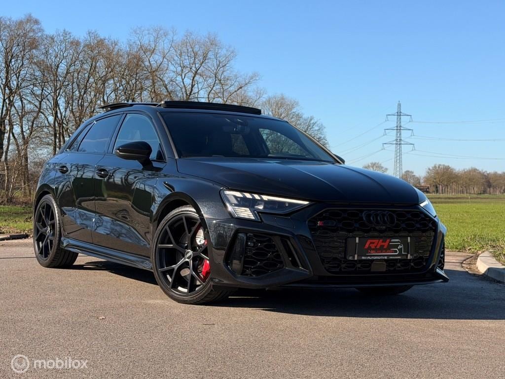 Audi RS3 2.5 TFSI RS3 Full option ! PANO/KEYLESS/HEAD-UP/