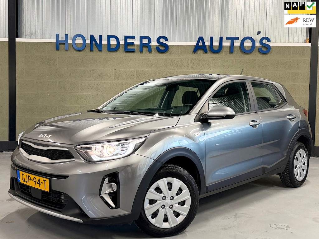 Kia Stonic 1.0 T-GDi MHEV ComfortLine I CARPLAY I ORIG.NL NAP I AIRCO I 6 BAK I 8000 KM I FABRIEKS GARANTIE I