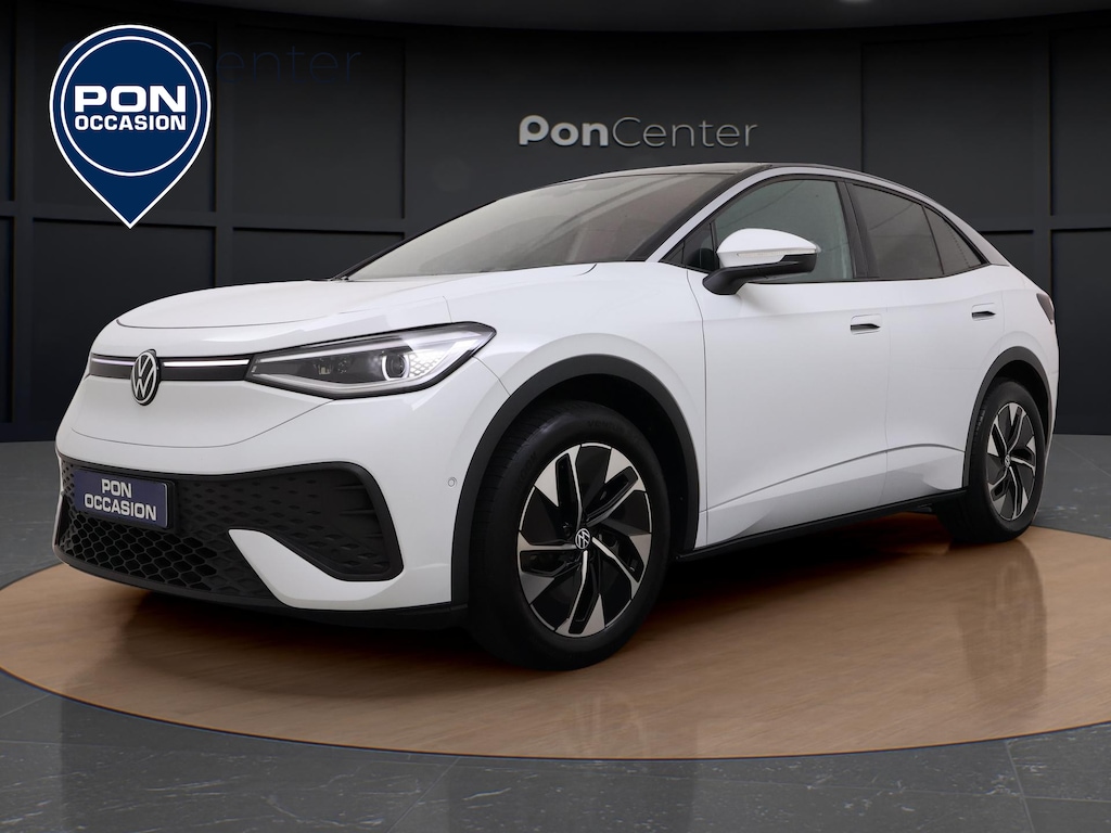 Volkswagen ID.5 Pro Business 77 kWh | Carplay | Camera | Stuur-/Stoelverwarming | Spiegelpakket | Elek. Achterklep | 19" |