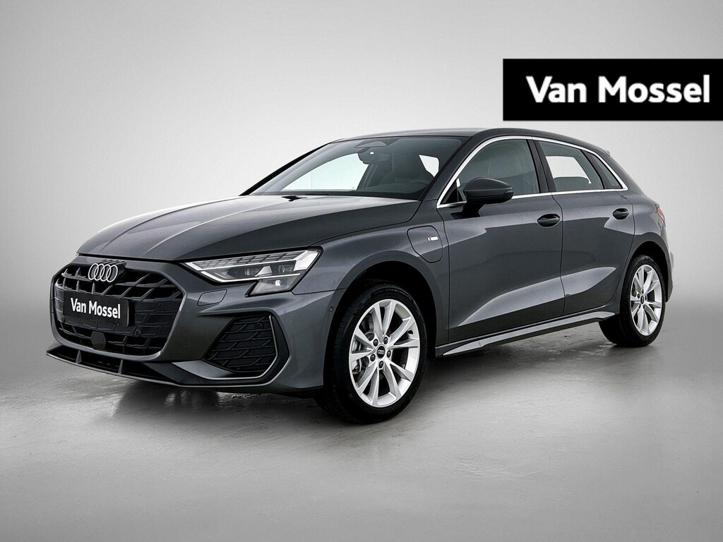 Audi A3 Sportback 40 TFSI e S edition 204 PK | S-line | Automaat | Navigatie | Cruise Control | Apple Carplay | Android Auto | Lichtmetalen velgen |
