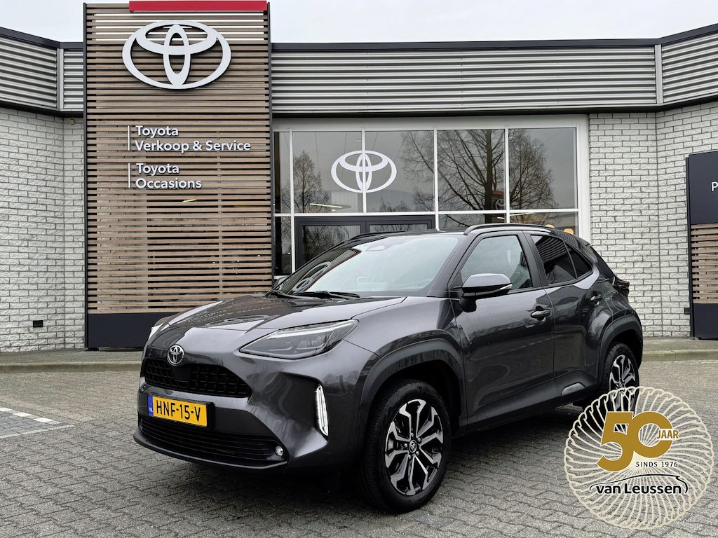 Toyota Yaris Cross HYBRID 115 FIRST EDITION NL-AUTO NAVI KEYLESS 17'' LM-VELGEN APPLE/ADROID CAMERA LED PRIVACY GLASS CLIMA AD-CRUISE