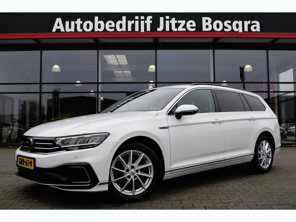 Volkswagen Passat Variant 1.4 TSi PHEV GTE Business LED | Carplay | Full Map Navi | Sportstoelen | Adap. Cruise | Dealer Onderhouden!!