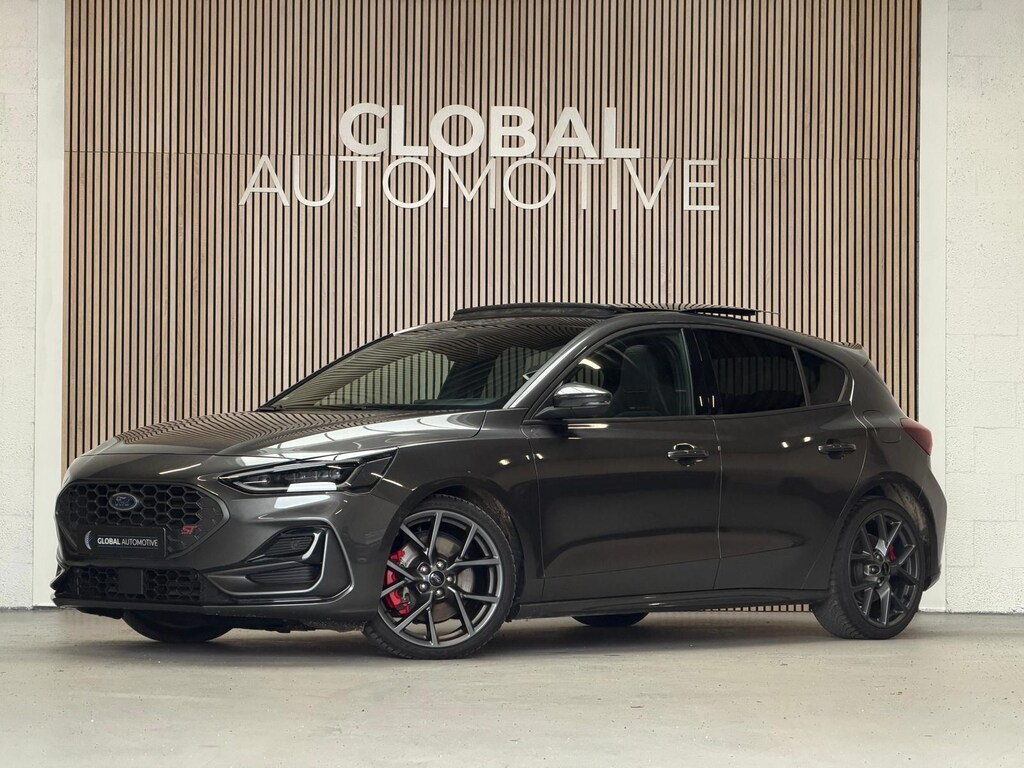 Ford Focus 2.3 EcoBoost ST-X - PANO - B&O - ACC