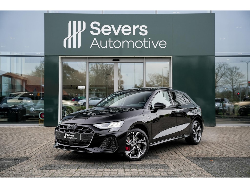 Audi A3 Sportback 45 TFSI e S tronic S line Sportback | Panoramadak | Adaptieve cruise control | Black optiek pakket  |
