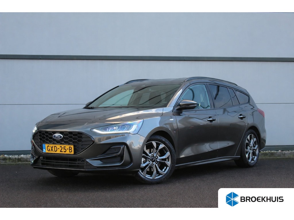 Ford Focus Wagon 1.0 Hybrid ST Line 155 PK | 1500 KG Trekgew.| Winterpakket | Climate | Cruise | DAB | Keyless | LMV 17" | PDC V+A | Navi | 155 PK | 1500 KG Trekgew. | Winterpakket | Climate | Cruise | DAB | Keyless | LMV 17" | PDC V+A | Navi |