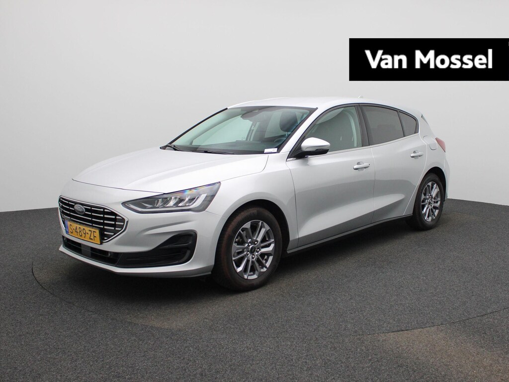 Ford Focus 1.0 EcoBoost Hybrid Titanium 16" Lichtmetalen Velgen | Draadloze Apple Carplay/Android Auto | Navigatie | Cruise Control | Sensoren Voor+Achter |