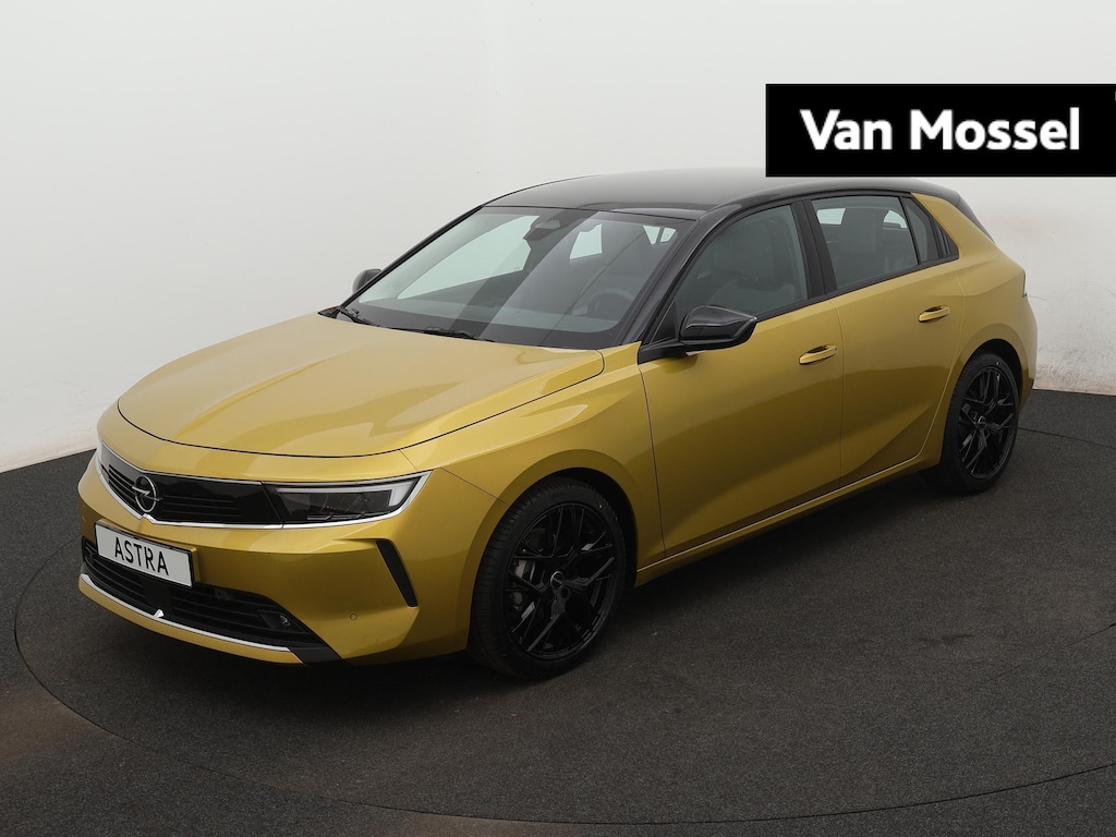 Opel Astra 1.2 Edition | 110pk | 18" Lichtmetalen Velgen | Parkeersensoren