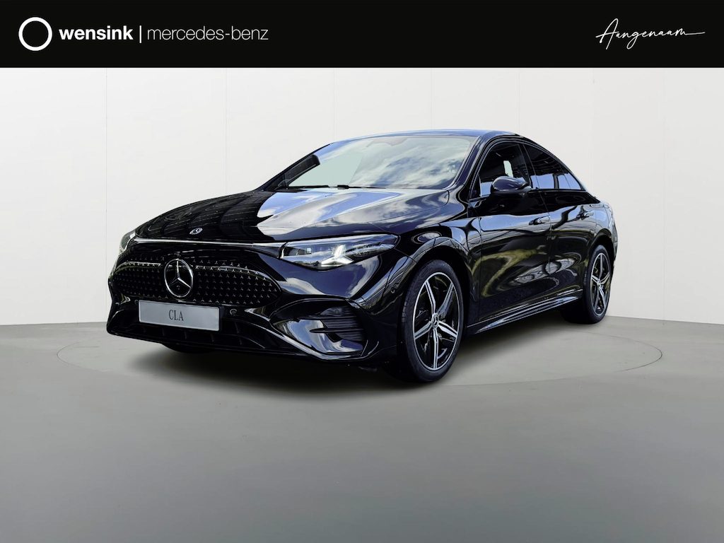 Mercedes-Benz CLA 200 Business Solution AMG 58 kWh | Night | Panoramadak | Premium Plus | Superscreen | Trekhaak | Head-Up | Burmester | 19" LM velgen |