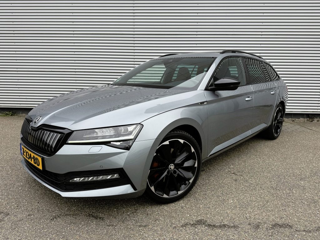Skoda Superb Combi 1.4 TSI iV Sportline Automaat Pano Canton Carplay Standkachel Le